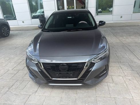 Certified 2023 Nissan Sentra SR w/ Trunk Package FWD image 2