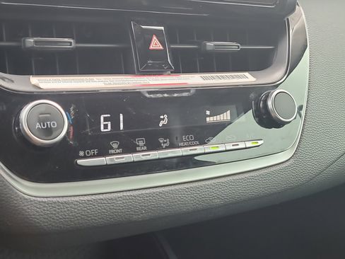 Certified 2024 Toyota Corolla LE image 21