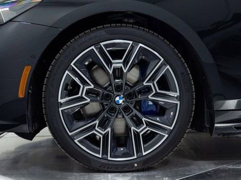 New 2026 BMW i5 eDrive40 image 26