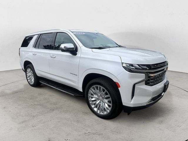 Used 2021 Chevrolet Tahoe Premier w/ Premium Package AWD/4WD image 3