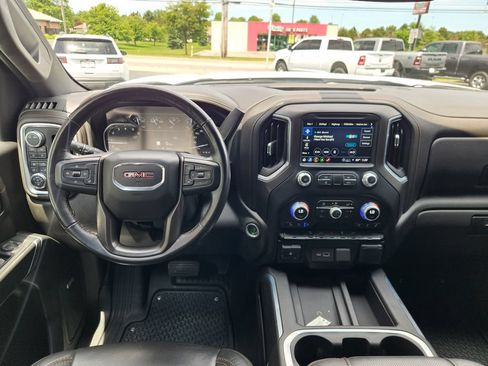 Used 2022 GMC Sierra 1500 AT4 w/ AT4 Preferred Package AWD/4WD image 19