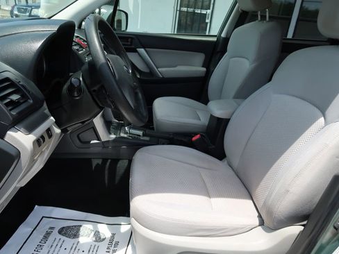 Used 2014 Subaru Forester 2.5i Premium w/ All-Weather Package image 5