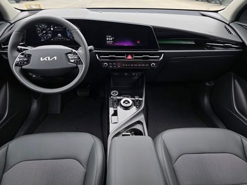 New 2026 Kia Niro Wind FWD image 23