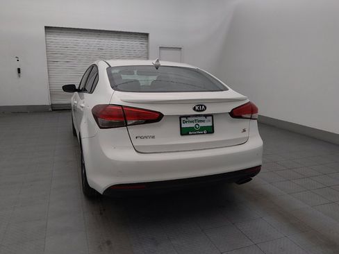 Used 2018 Kia Forte S image 6