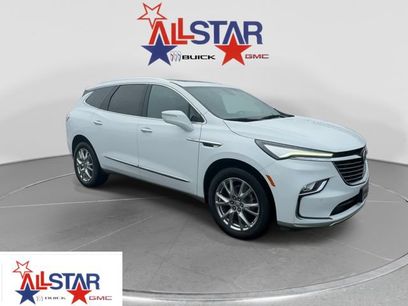 Used 2024 Buick Enclave Essence w/ Experience Buick Package