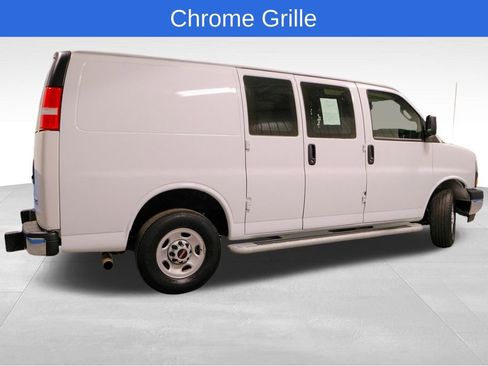 Used 2024 GMC Savana 2500 Work Van w/ Driver Convenience Package image 8