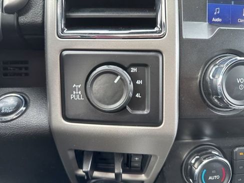 Used 2020 Ford F250 Lariat image 17