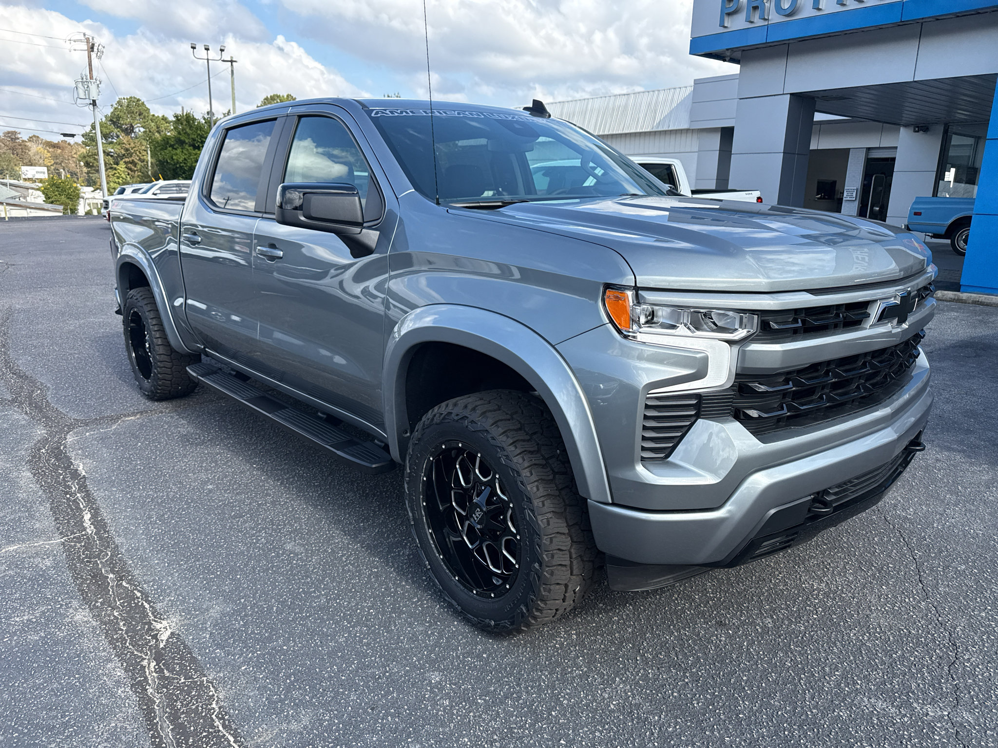 New 2026 Chevrolet Silverado 1500 RST w/ Z71 Off-Road Package AWD/4WD image 6
