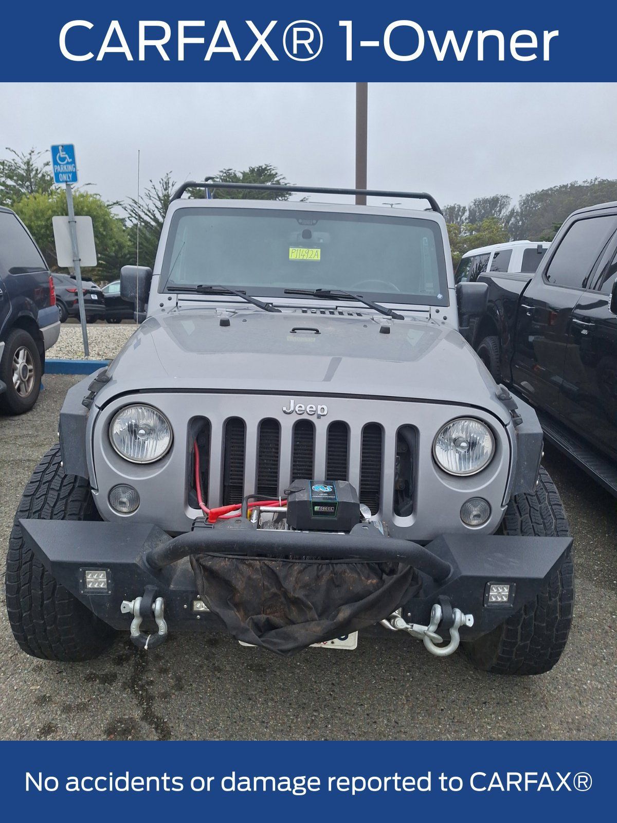 Used 2016 Jeep Wrangler Unlimited Rubicon w/ Connectivity Group AWD/4WD image 2