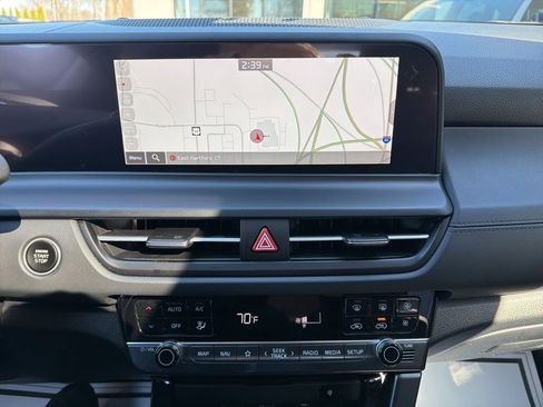 Used 2025 Kia Seltos EX w/ EX Sunroof Package image 31