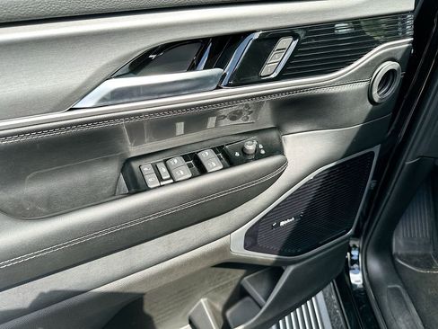 New 2026 Jeep Grand Wagoneer Limited w/ Premium Group II image 20