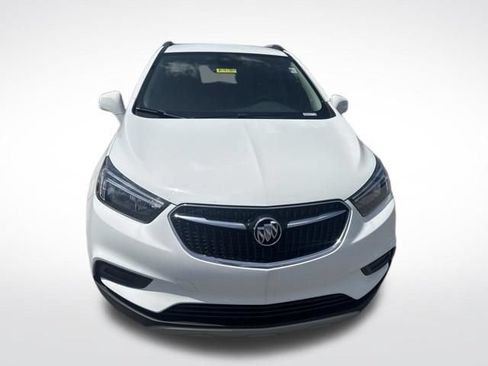 Used 2022 Buick Encore Preferred FWD image 5