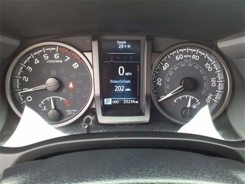 Used 2023 Toyota Tacoma TRD Sport image 10