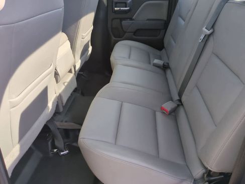 Used 2018 Chevrolet Silverado 1500 W/T w/ Trailering Package image 19