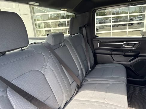 Used 2024 RAM 1500 Big Horn AWD/4WD image 40
