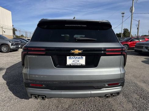 New 2026 Chevrolet Traverse LT image 6