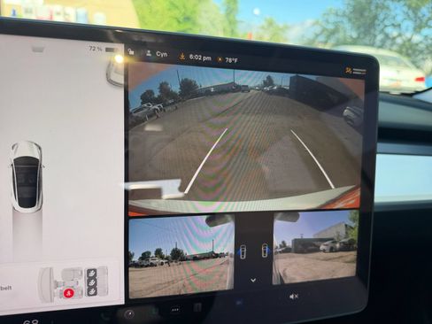 Used 2022 Tesla Model 3 Long Range AWD/4WD image 21