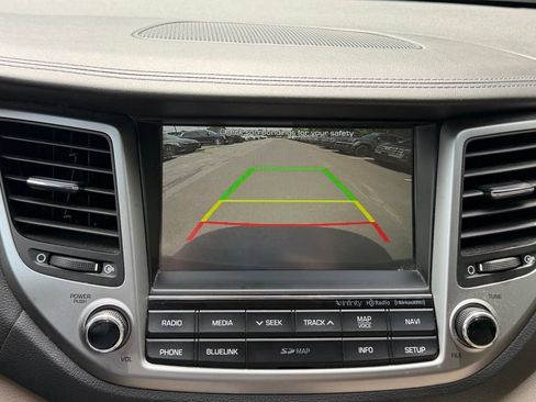 Used 2017 Hyundai Tucson SE Plus AWD/4WD image 15