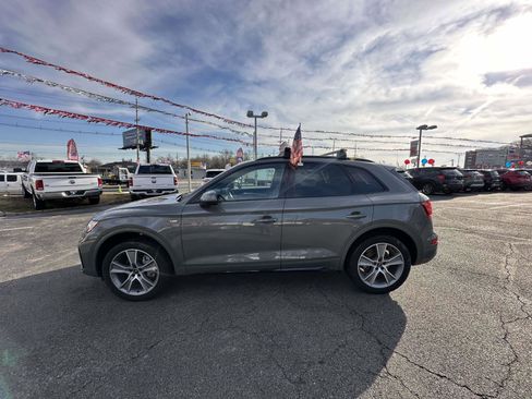 Used 2025 Audi Q5 2.0T Premium image 5