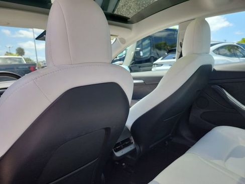 Used 2023 Tesla Model 3 Performance AWD/4WD image 10