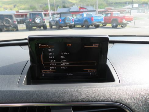 Used 2016 Audi Q3 2.0T Prestige image 30