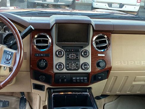 Used 2014 Ford F350 King Ranch w/ King Ranch w/Chrome Package image 14