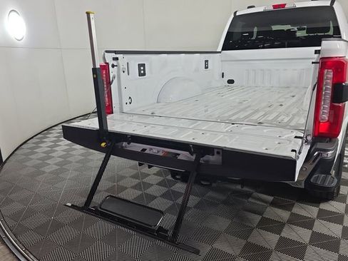 Certified 2025 Ford F350 Lariat w/ FX4 Off-Road Package image 11