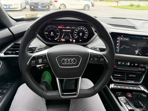 Used 2022 Audi e-tron GT Prestige w/ Prestige Package AWD/4WD image 20
