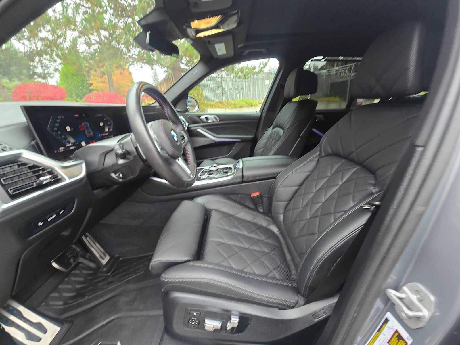 Used 2025 BMW X5 M60i AWD/4WD image 20