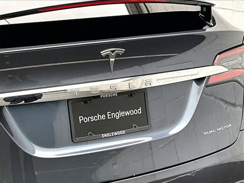 Used 2020 Tesla Model X Long Range image 13