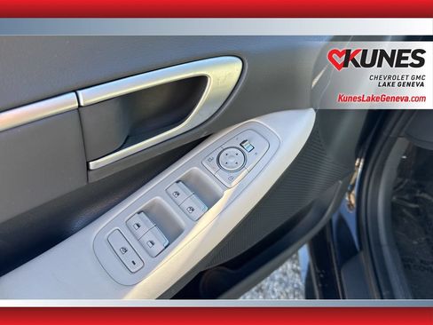 Used 2025 Hyundai Sonata SEL FWD image 17