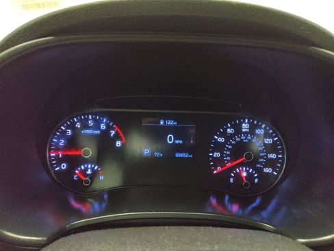 Used 2020 Kia Soul EX image 23