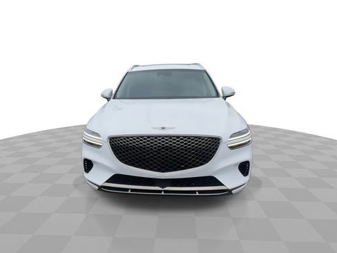 Used 2022 Genesis GV70 2.5T w/ Select Package image 5