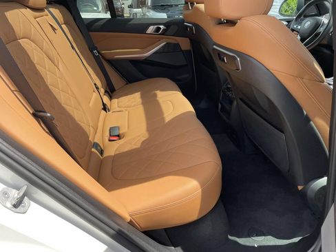 Used 2024 BMW X5 xDrive40i w/ Premium Package AWD/4WD image 20