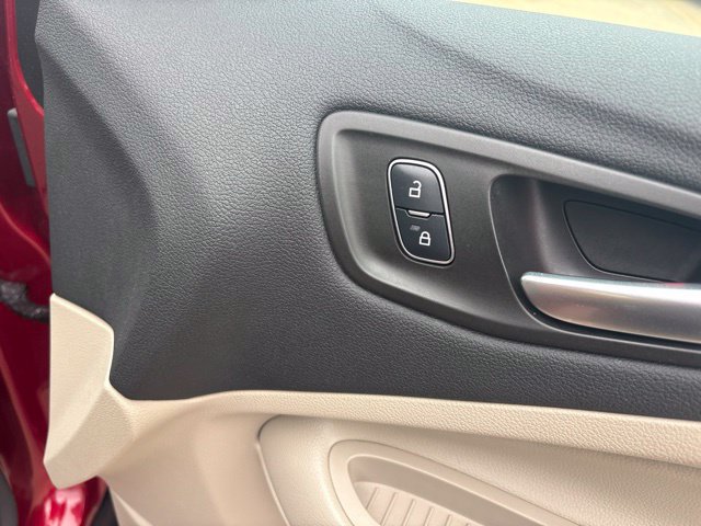 Used 2017 Ford C-MAX Titanium w/ Equipment Group 301A FWD image 48