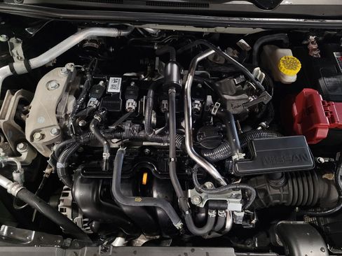 Used 2025 Nissan Sentra SV FWD image 30