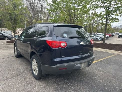 Used 2011 Chevrolet Traverse LT w/ Personal Connectivity Package AWD/4WD image 3