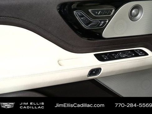 Used 2020 Lincoln Aviator Black Label Grand Touring w/ Class IV Trailer Tow Package image 7