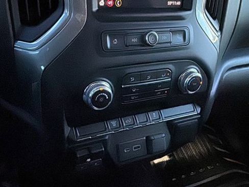 Used 2022 GMC Sierra 3500 Pro w/ Gooseneck/5TH Wheel Package image 28