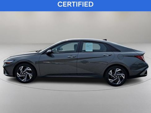 Certified 2025 Hyundai Elantra Sport FWD image 6