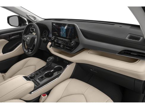 Used 2021 Toyota Highlander Platinum FWD image 10