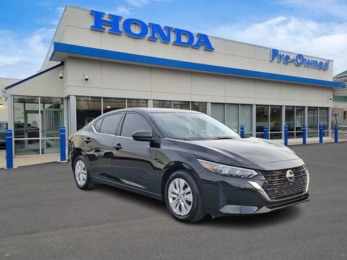 Used 2025 Nissan Sentra S FWD image 3