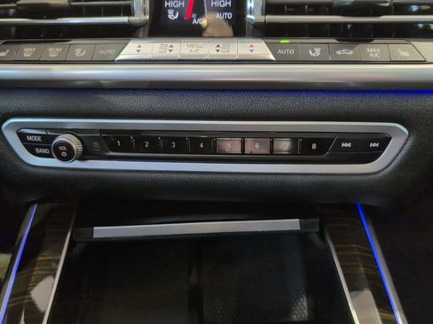 Used 2019 BMW X5 xDrive40i w/ Convenience Package image 29