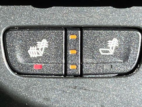 Used 2021 Chevrolet Colorado ZR2 image 21