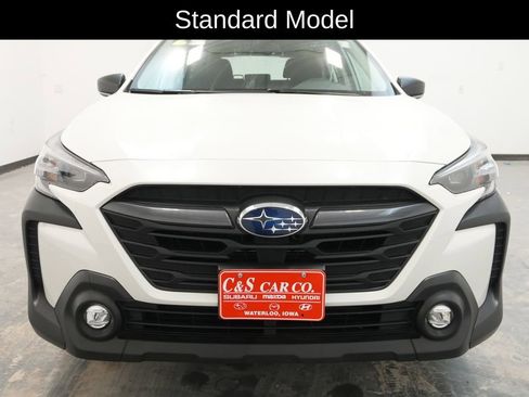 Used 2024 Subaru Outback 2.5i image 2