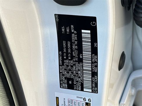 Used 2025 Lexus GX 550 550 Luxury image 29