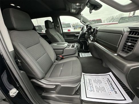 Used 2023 Chevrolet Silverado 1500 LT image 23