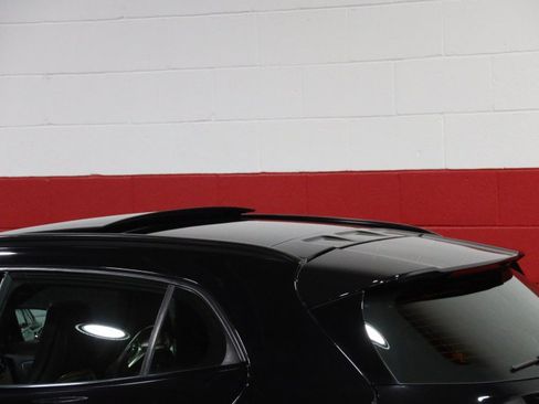 Used 2018 Mercedes-Benz GLA 45 AMG 4MATIC w/ Multimedia Package image 26