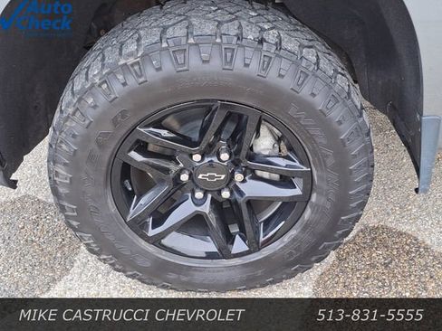 Used 2022 Chevrolet Silverado 1500 LT Trail Boss w/ Bed Protection Package image 9