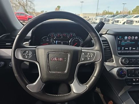 Used 2017 GMC Yukon SLE w/ SLE Value Package AWD/4WD image 9